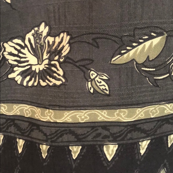 Vintage Tommy‎ Bahama Tropical 100% Silk Skirt & Jacket Mother Of Pearl Buttons - Picture 6 of 8